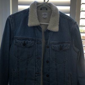 Princess Polly fur jean jacket 🦋